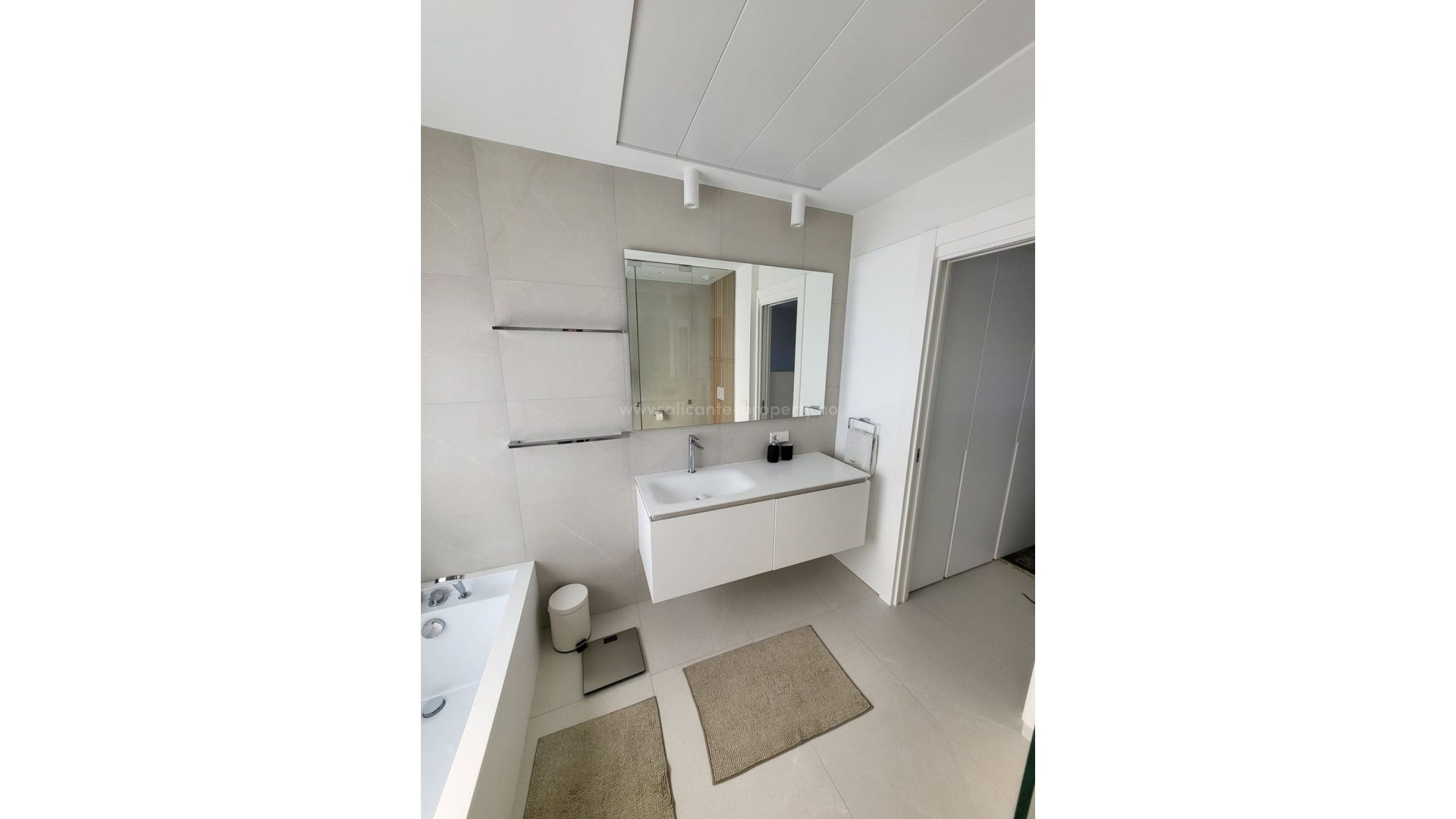 Hus / Villa i Las Colinas Golf Resort
