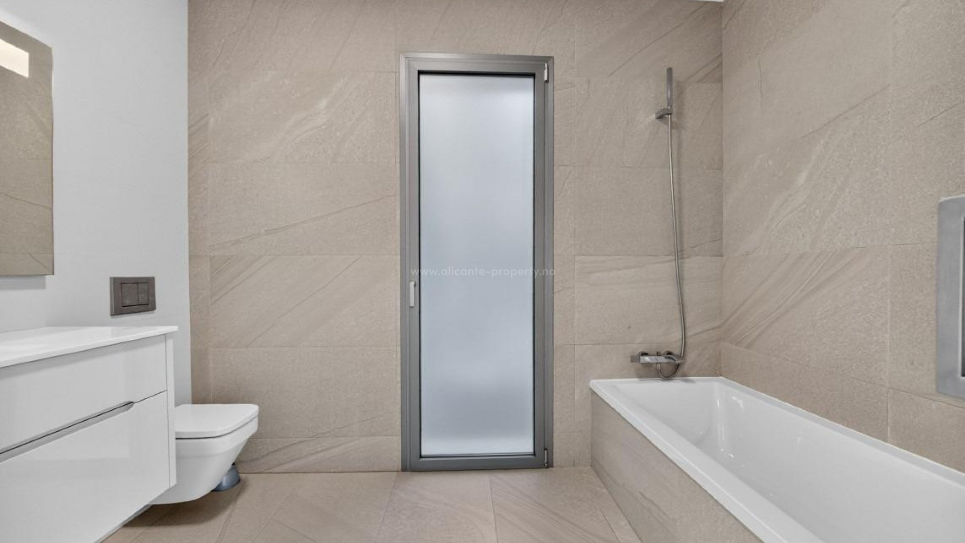 Hus / Villa i Las Colinas Golf Resort