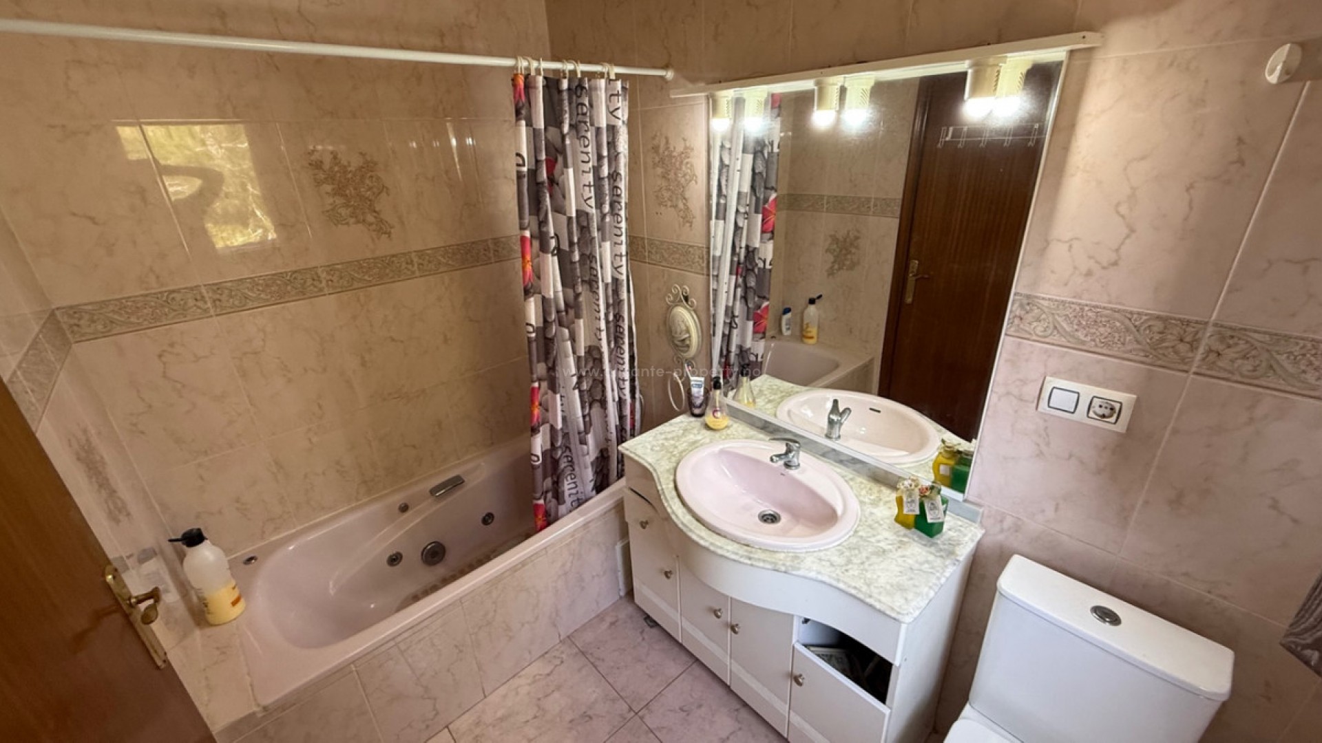 Hus / Villa i Las Filipinas