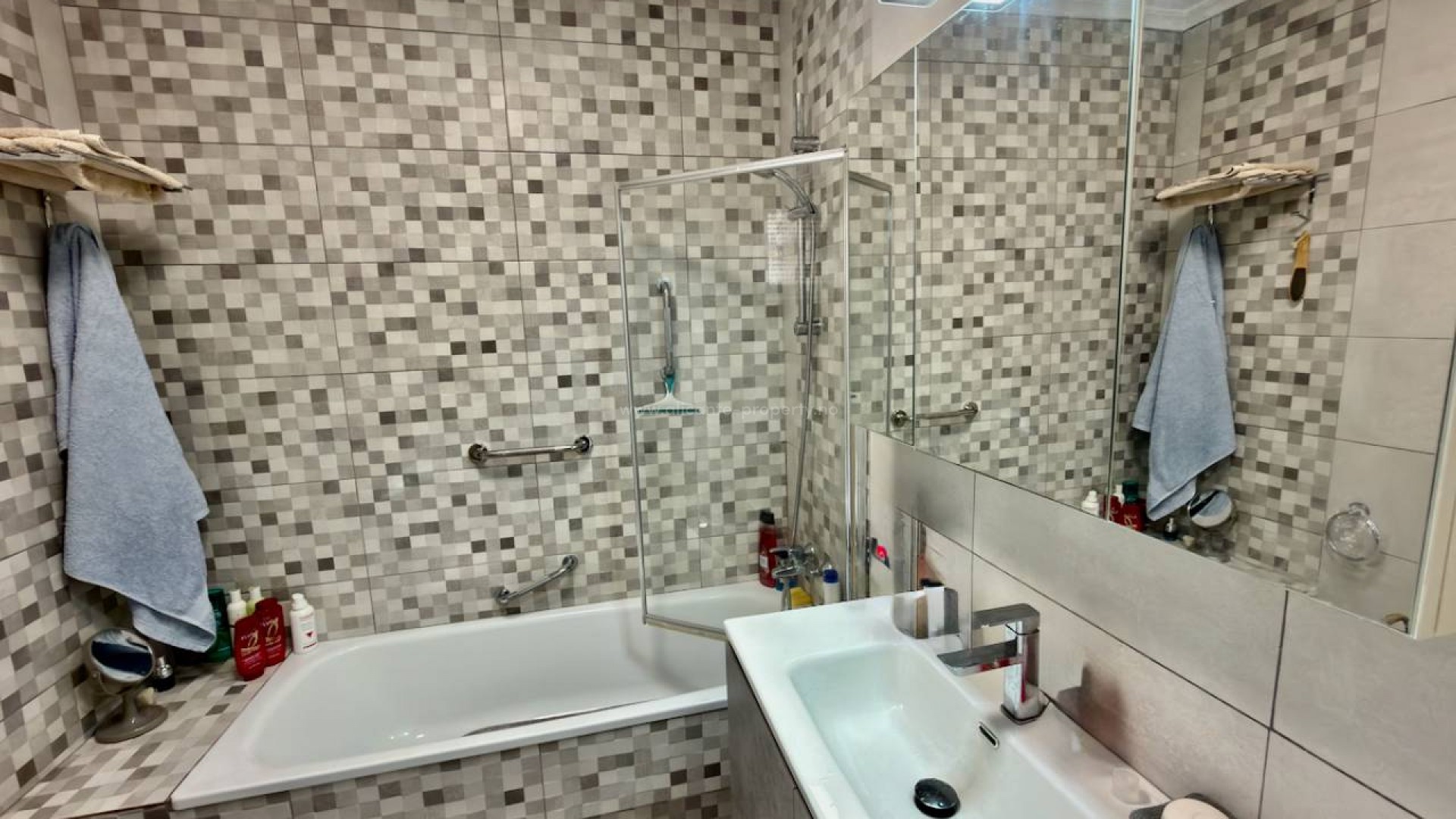 Hus / Villa i Lo crispin