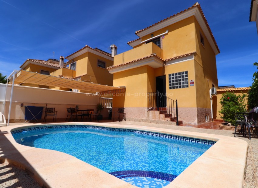 Hus / Villa i Lo crispin