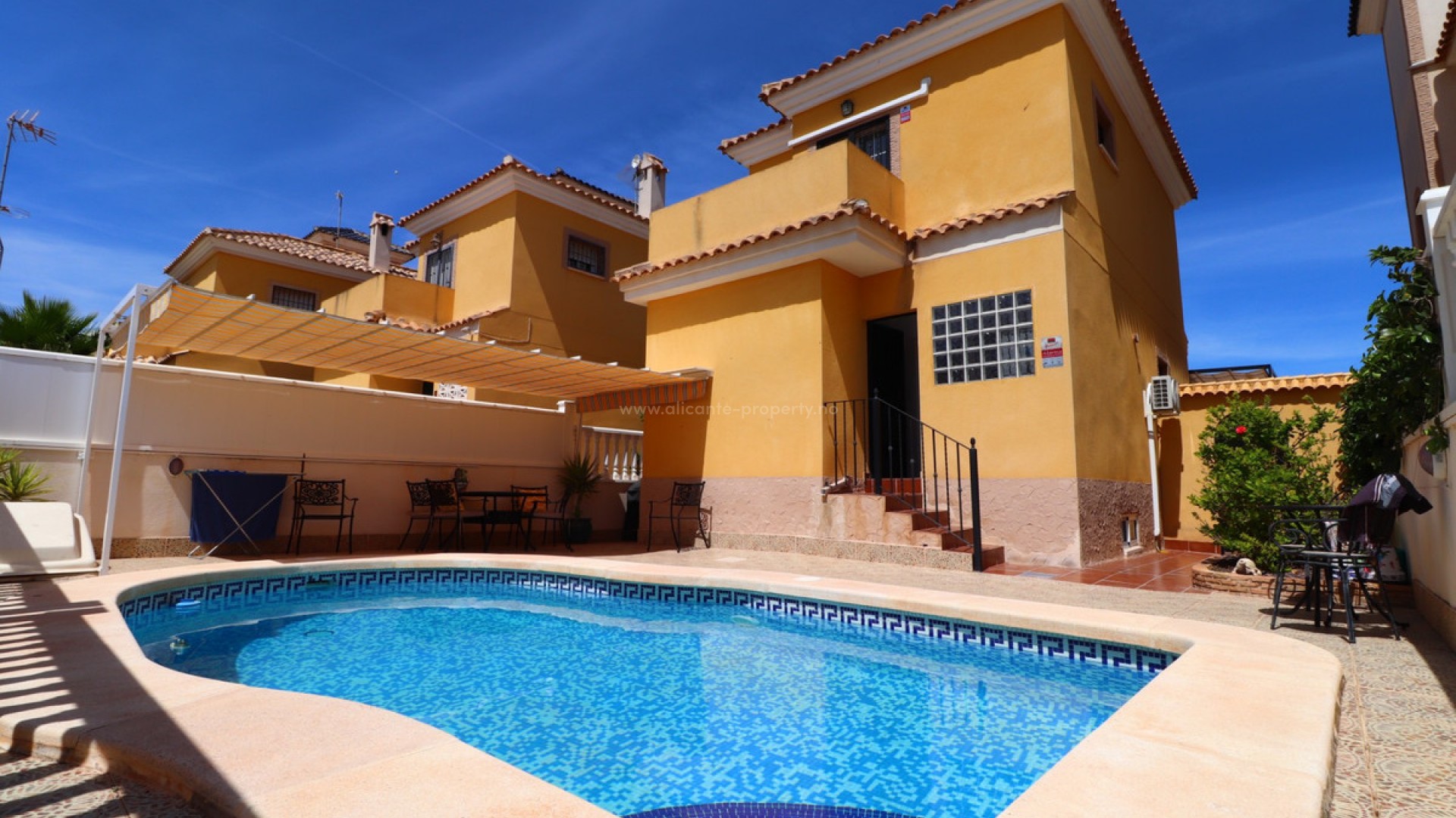 Hus / Villa i Lo crispin
