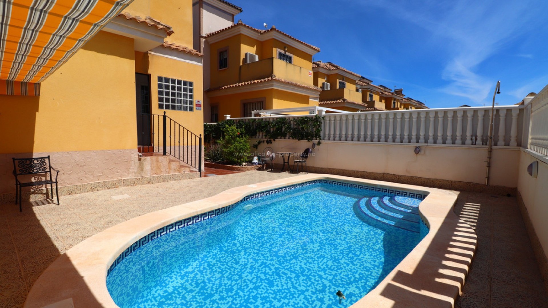 Hus / Villa i Lo crispin