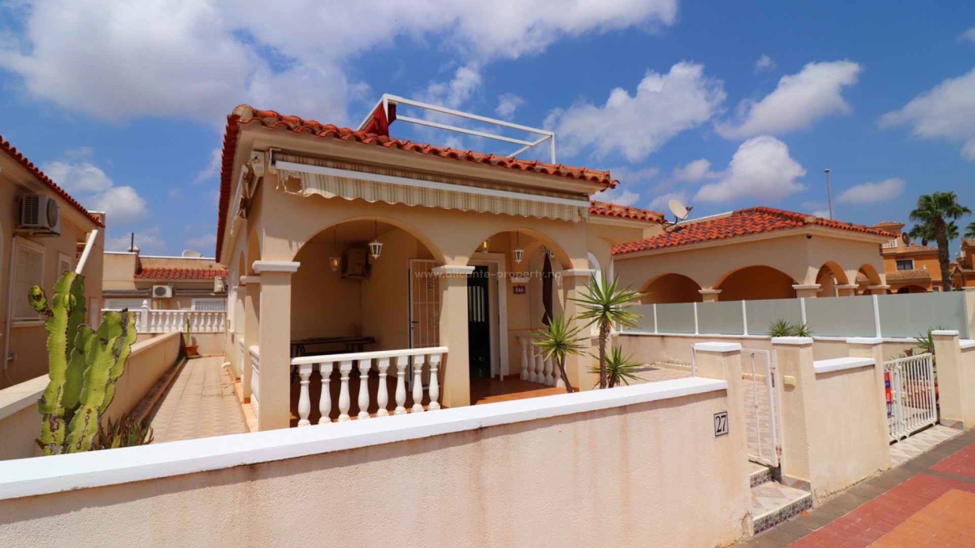Hus / Villa i Lo crispin