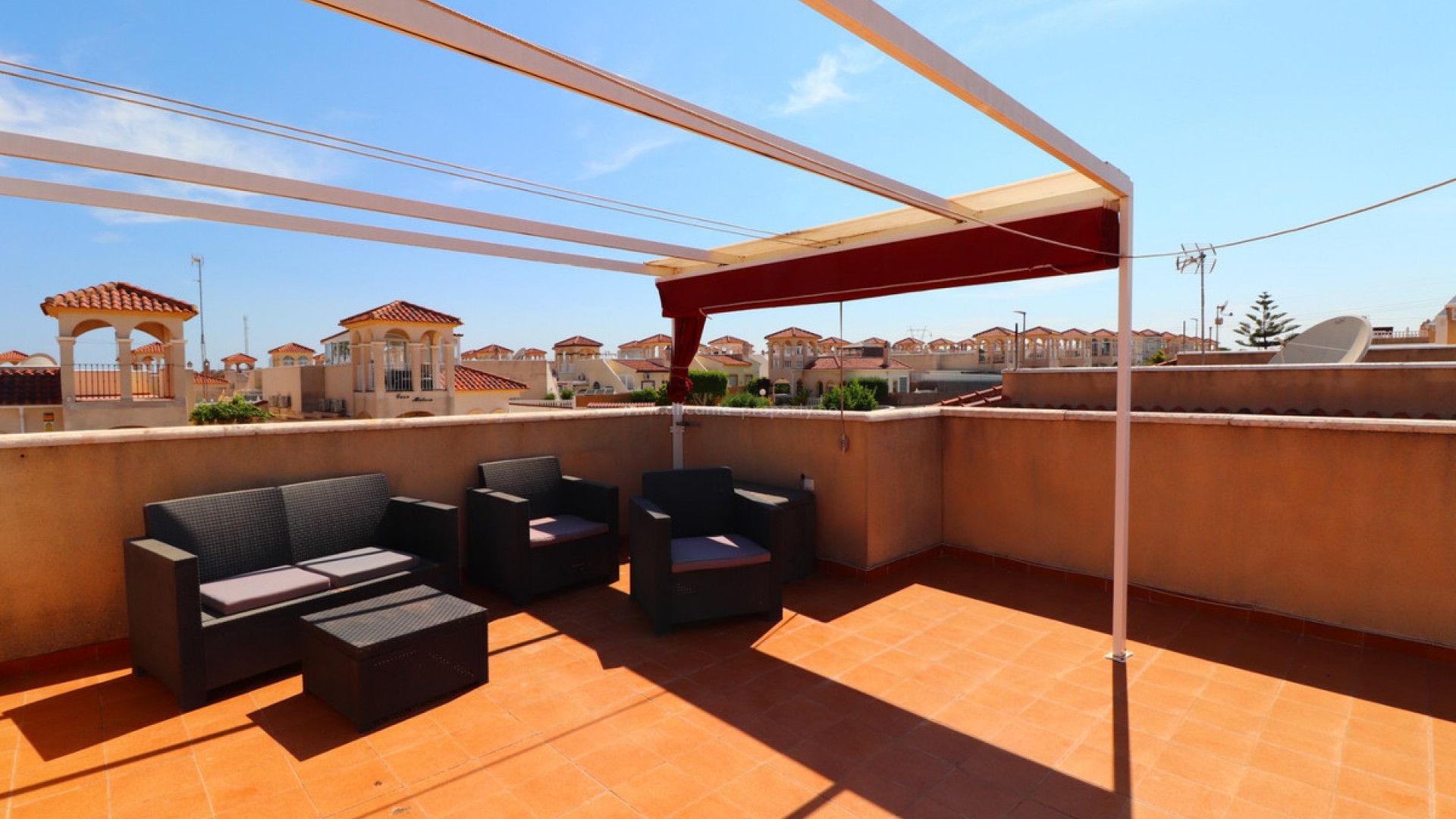 Hus / Villa i Lo crispin