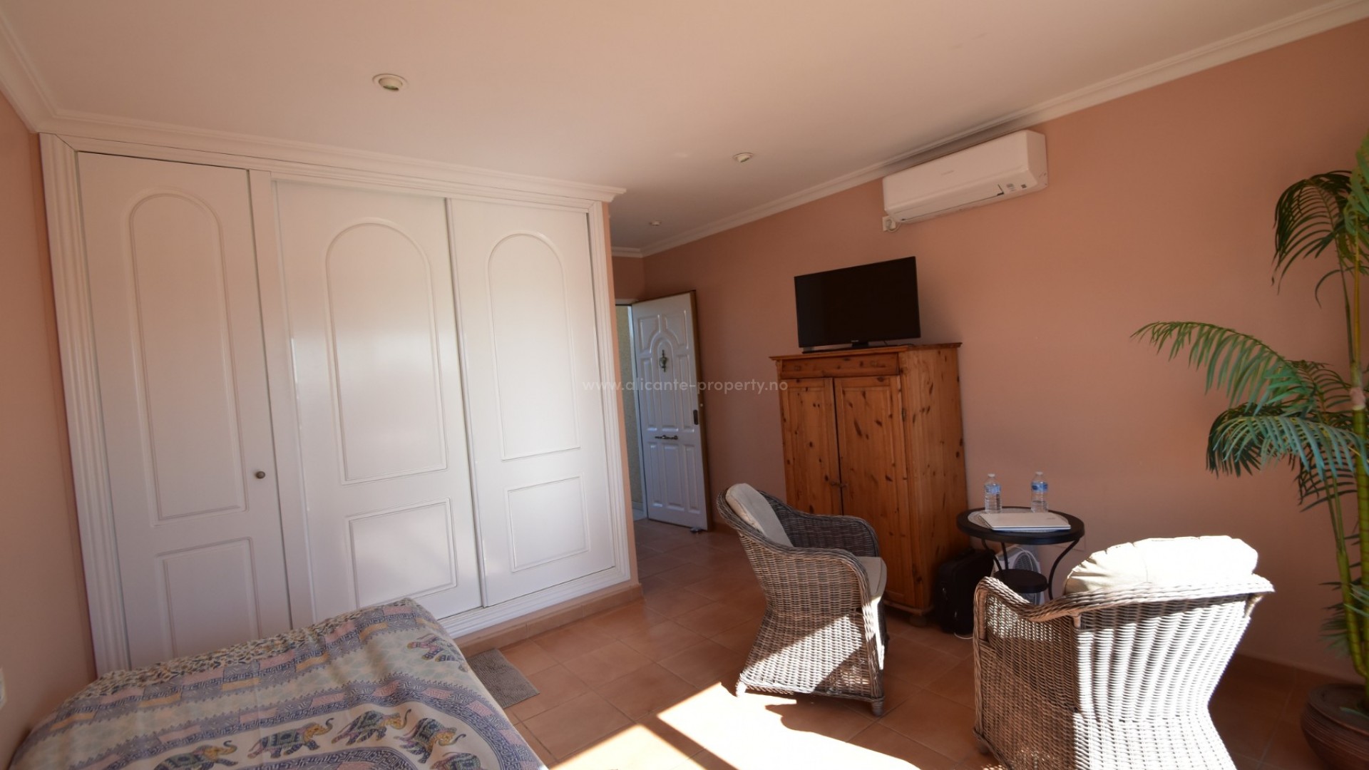 Hus / Villa i Lo Pepin