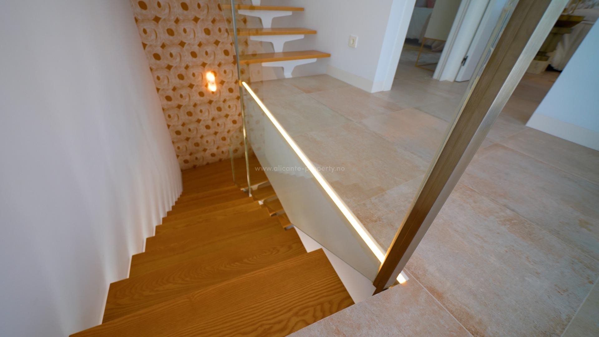 Hus / Villa i Los Altos