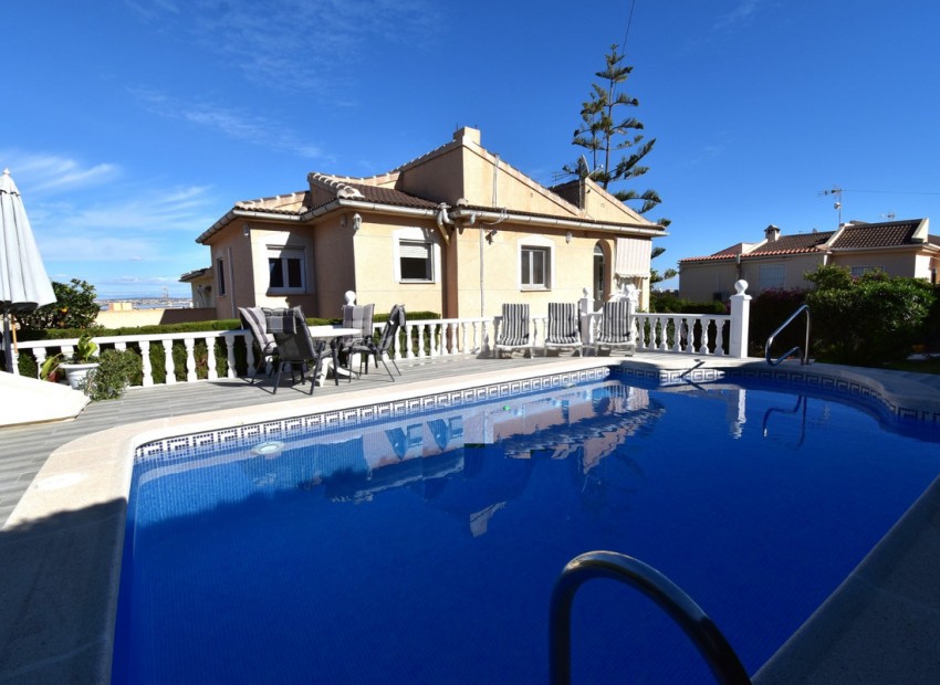 Hus / Villa i Los Balcones