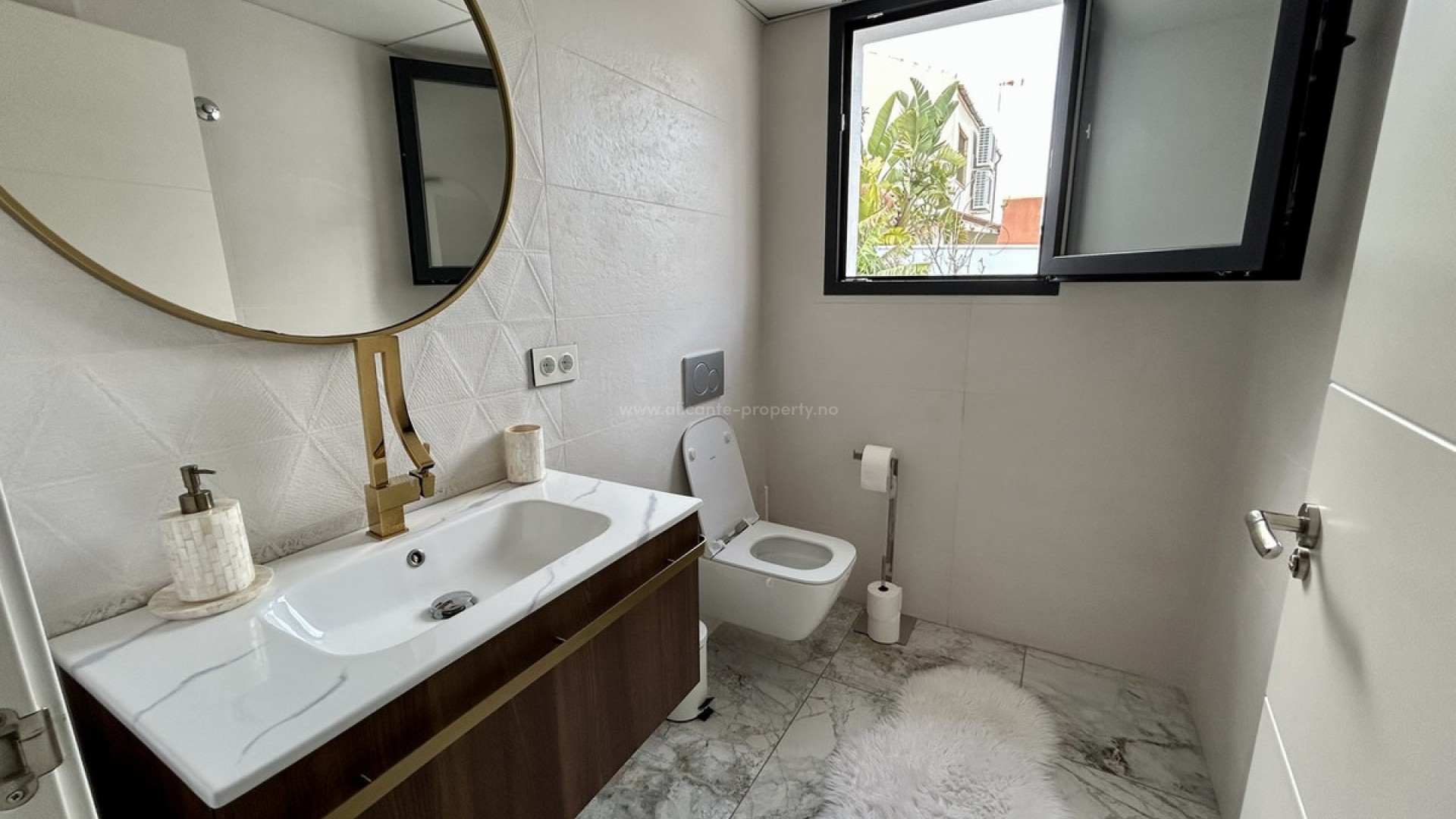 Hus / Villa i Los Balcones