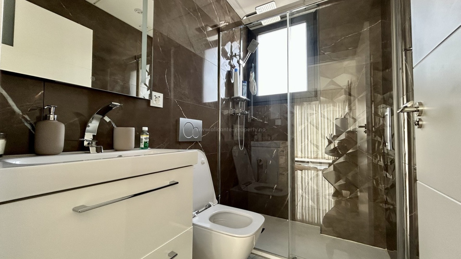 Hus / Villa i Los Balcones