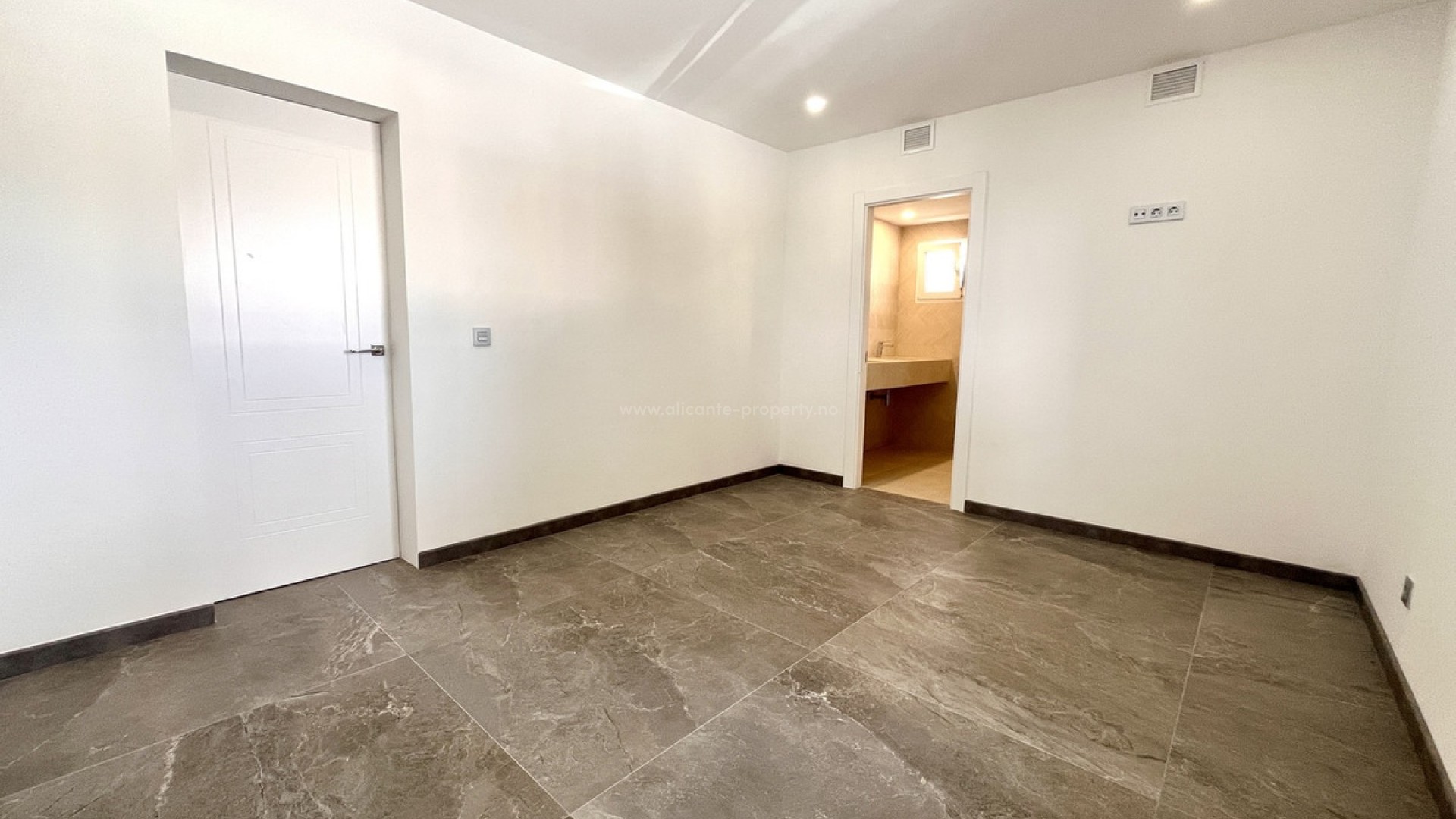 Hus / Villa i Los Balcones