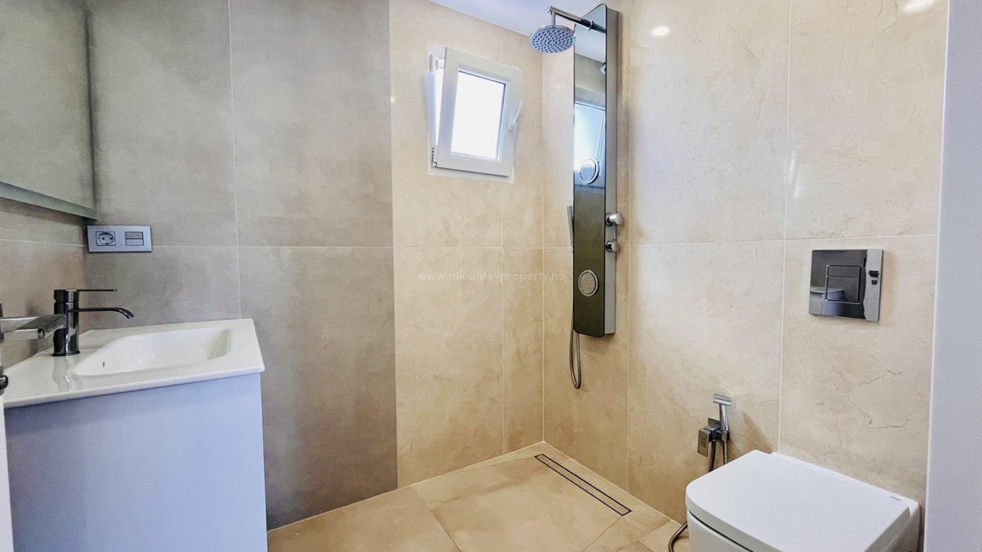 Hus / Villa i Los Balcones