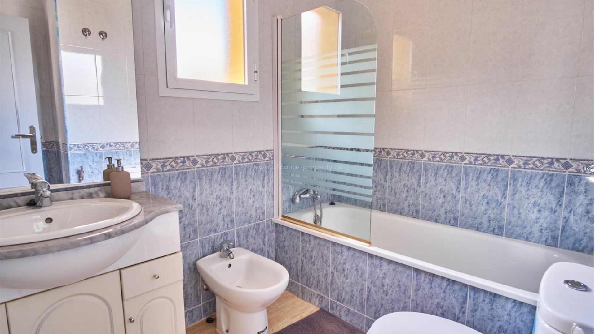 Hus / Villa i Los Montesinos Centro