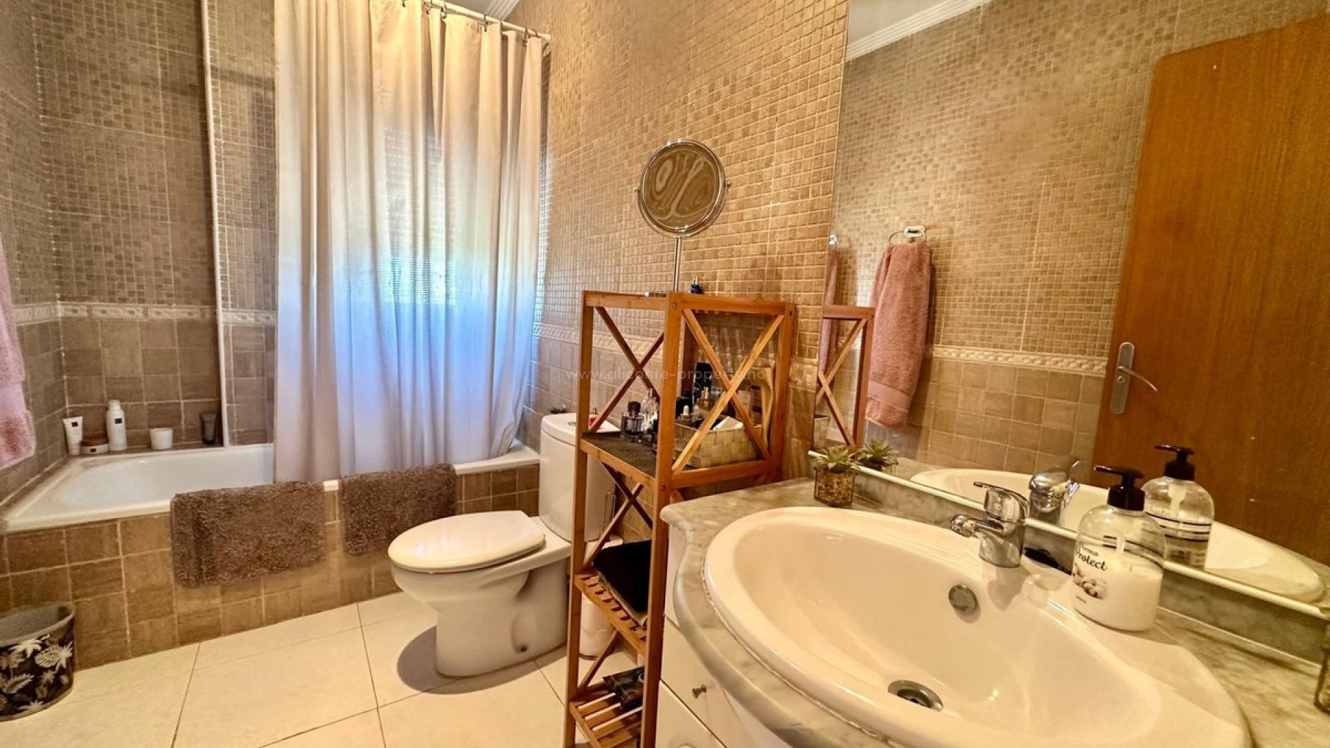 Hus / Villa i Los Montesinos Centro