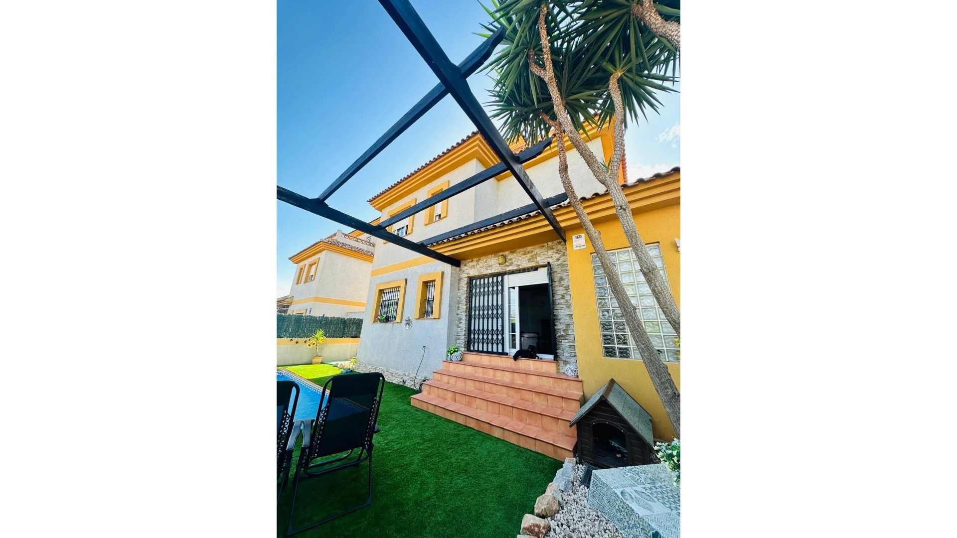 Hus / Villa i Los Montesinos Centro