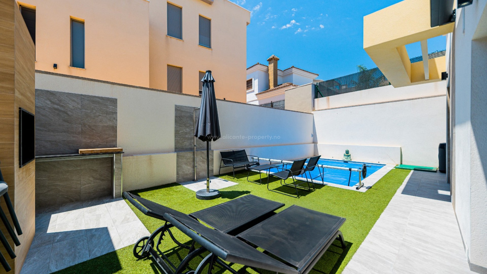 Hus / Villa i Los Montesinos Centro