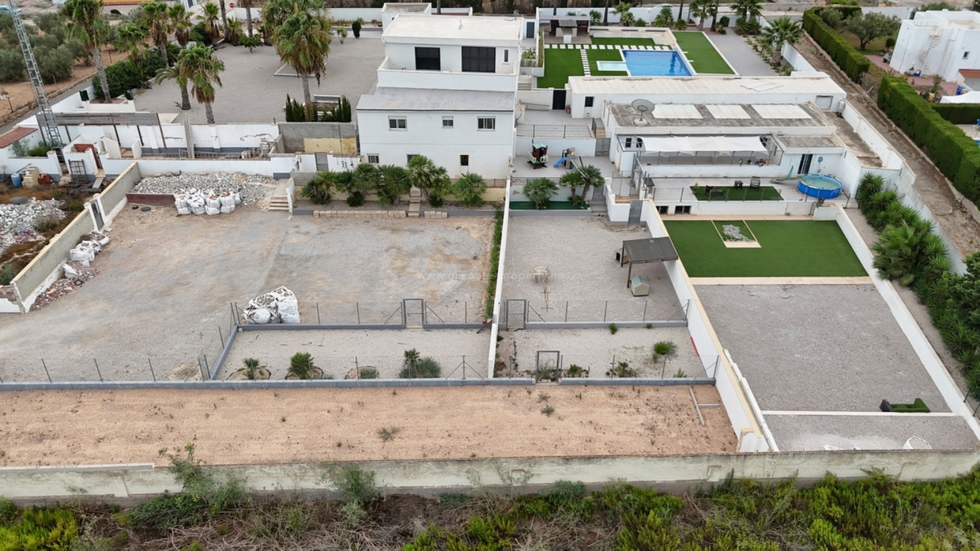 Hus / Villa i Los Montesinos Centro