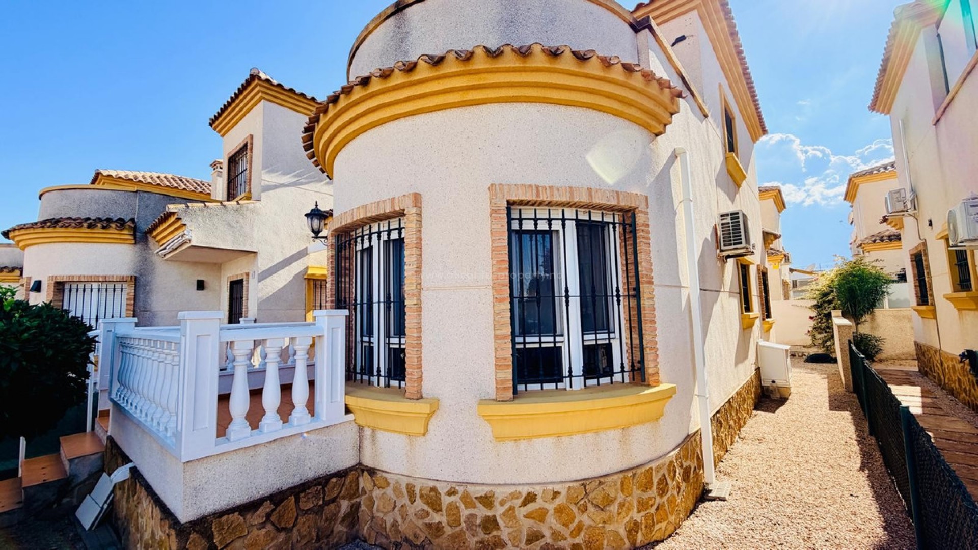 Hus / Villa i Los Montesinos Centro