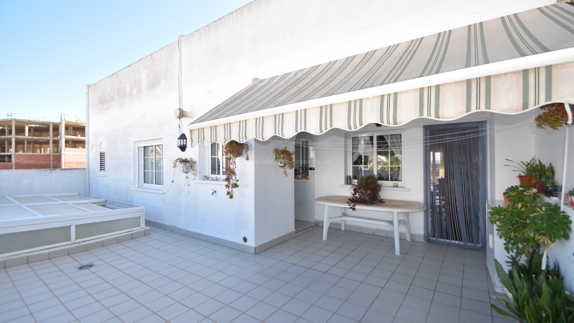 Hus / Villa i Los Montesinos