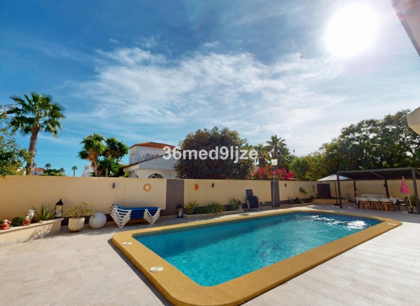 Hus / Villa i Los Narejos