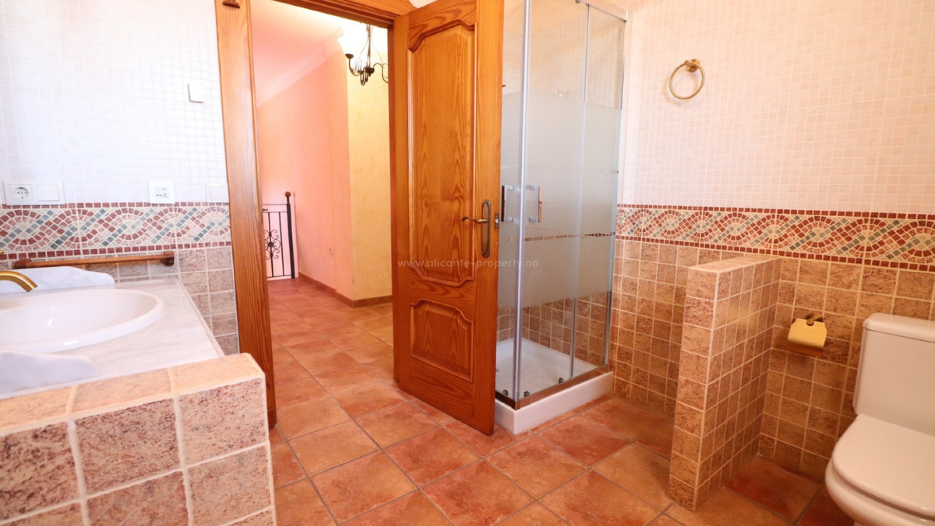 Hus / Villa i Los Palacios