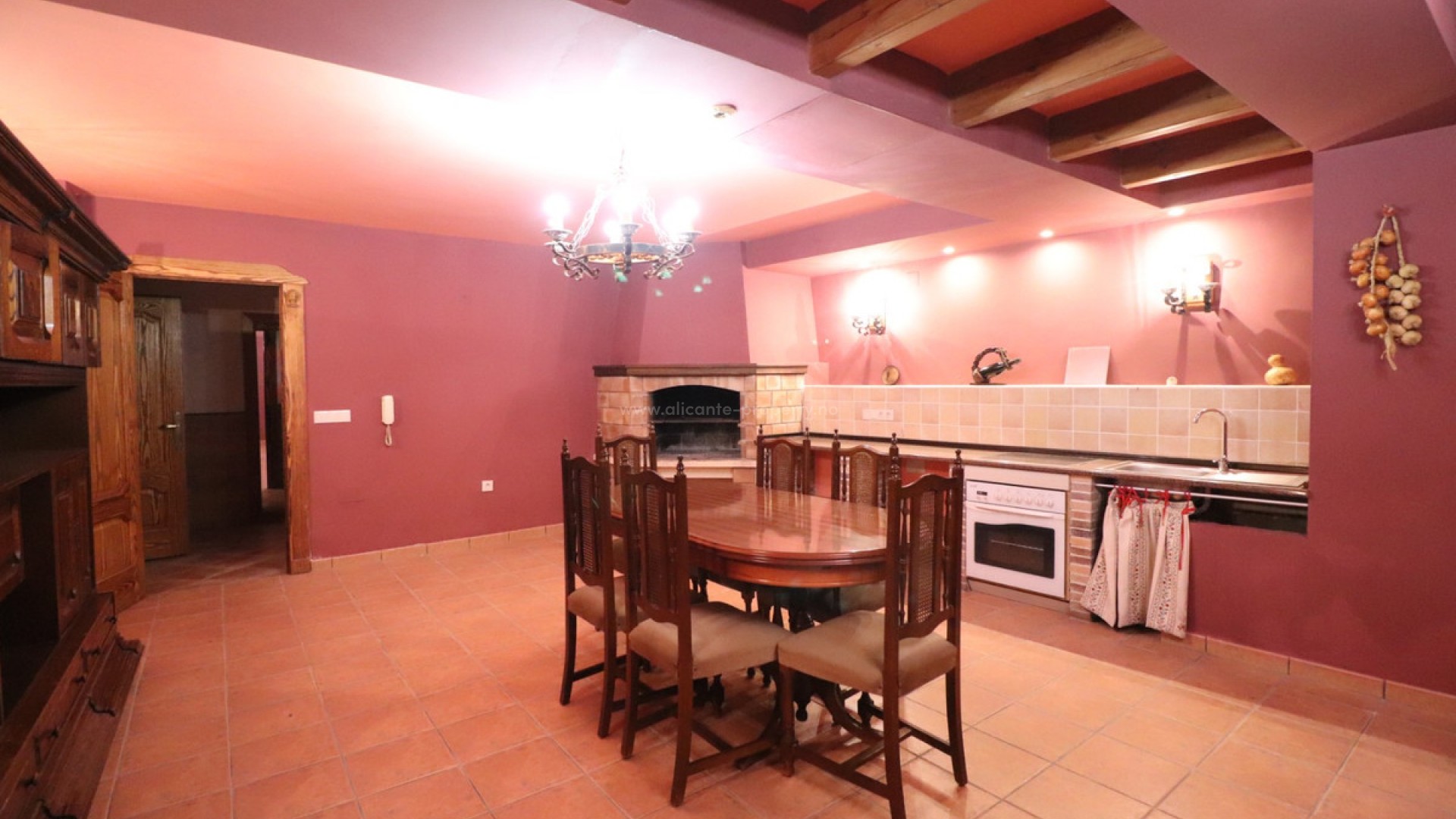 Hus / Villa i Los Palacios