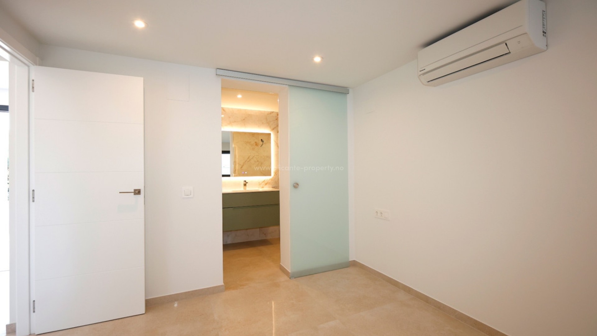 Hus / Villa i Los Pinos