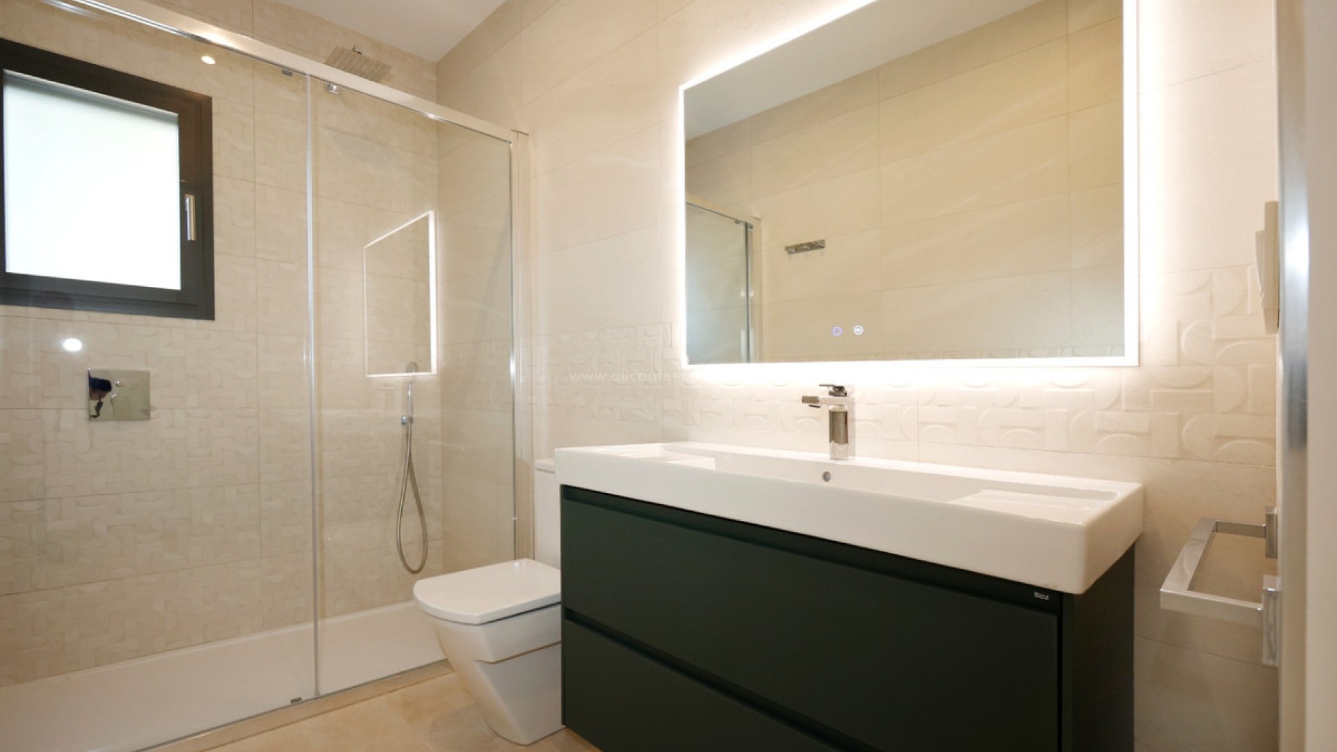 Hus / Villa i Los Pinos