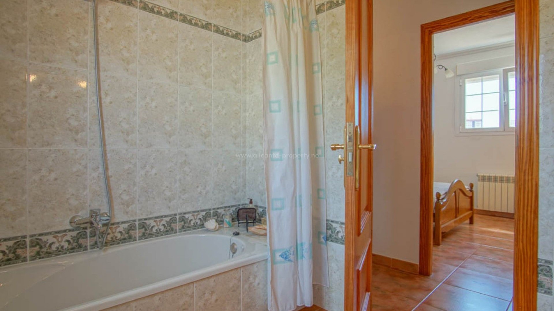 Hus / Villa i Los Pinos