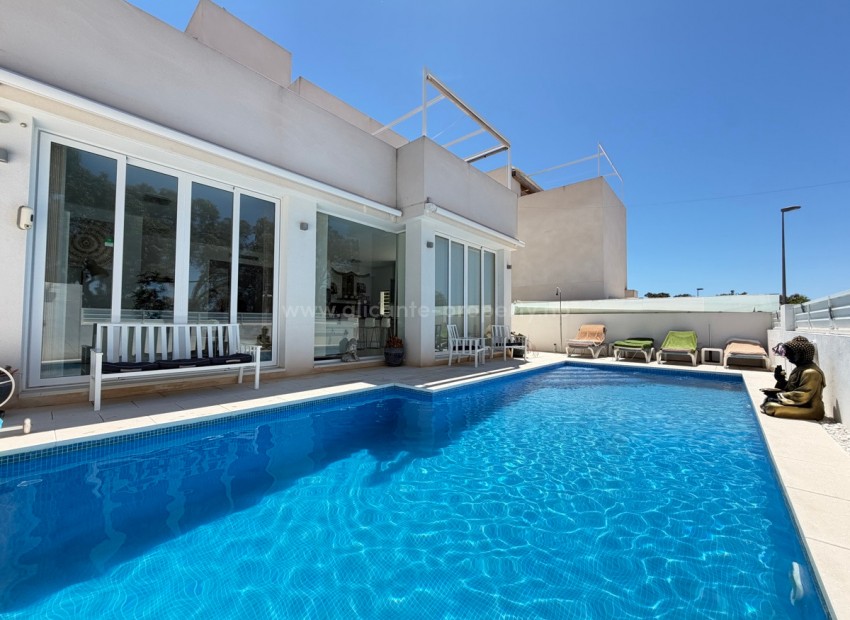Hus / Villa i Mil Palmeras