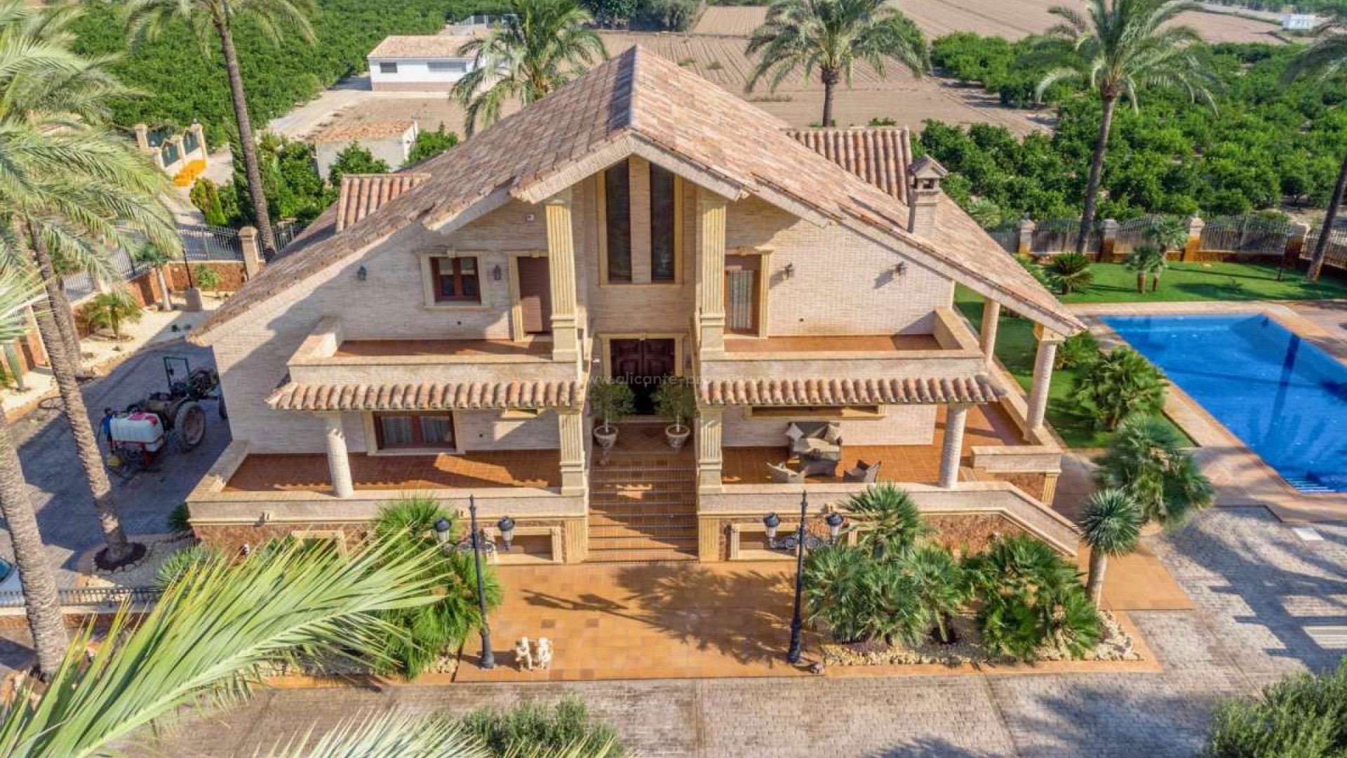 Hus / Villa i Molíns