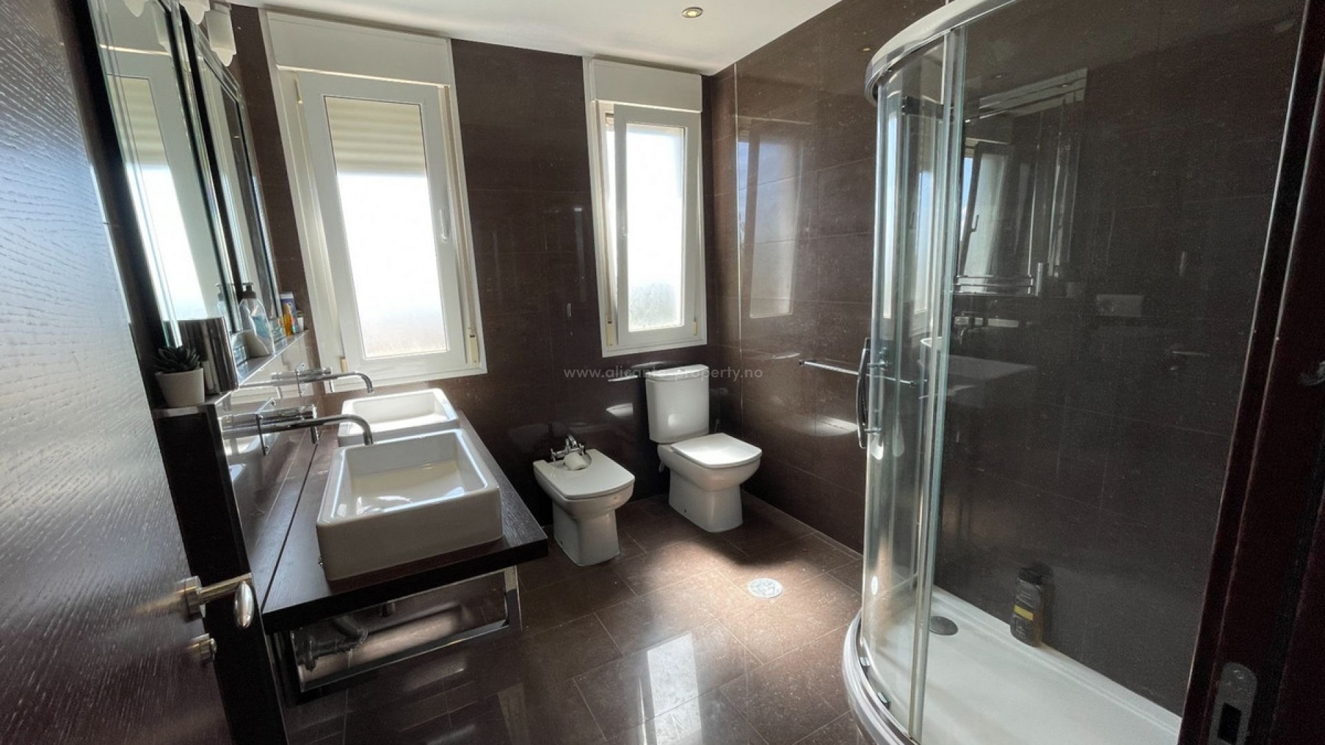 Hus / Villa i Monforte del Cid Centro