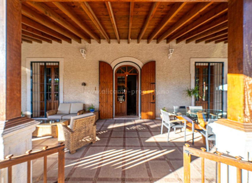Hus / Villa i Muchamiel - Mutxamel Centro