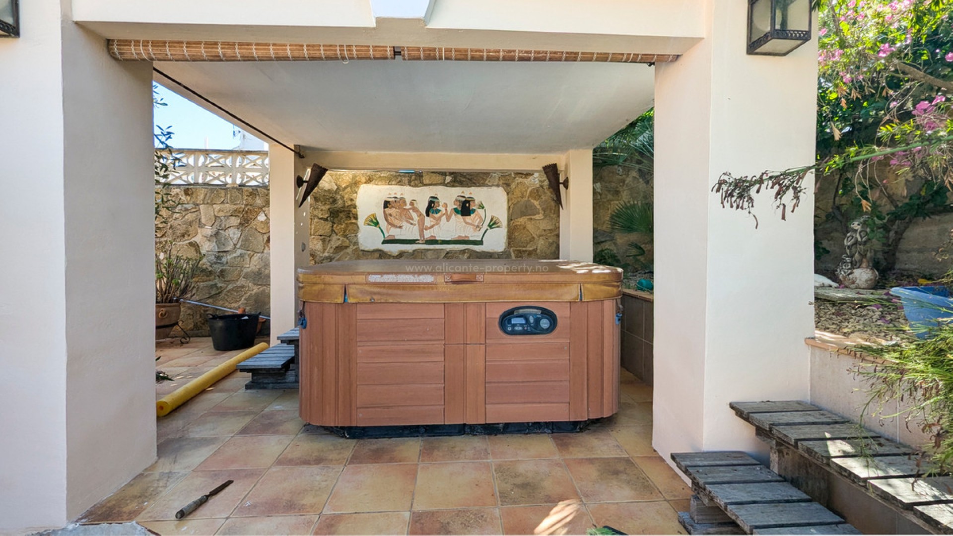 Hus / Villa i Orba Centro