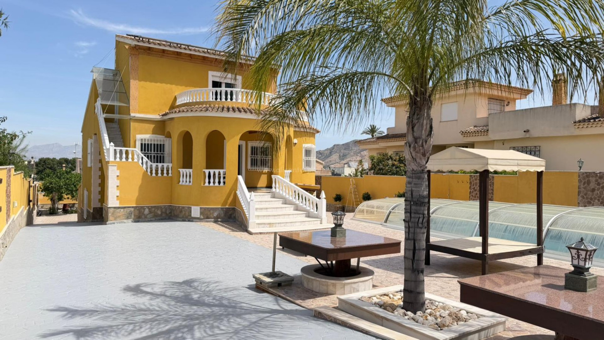 Hus / Villa i Orihuela Centro