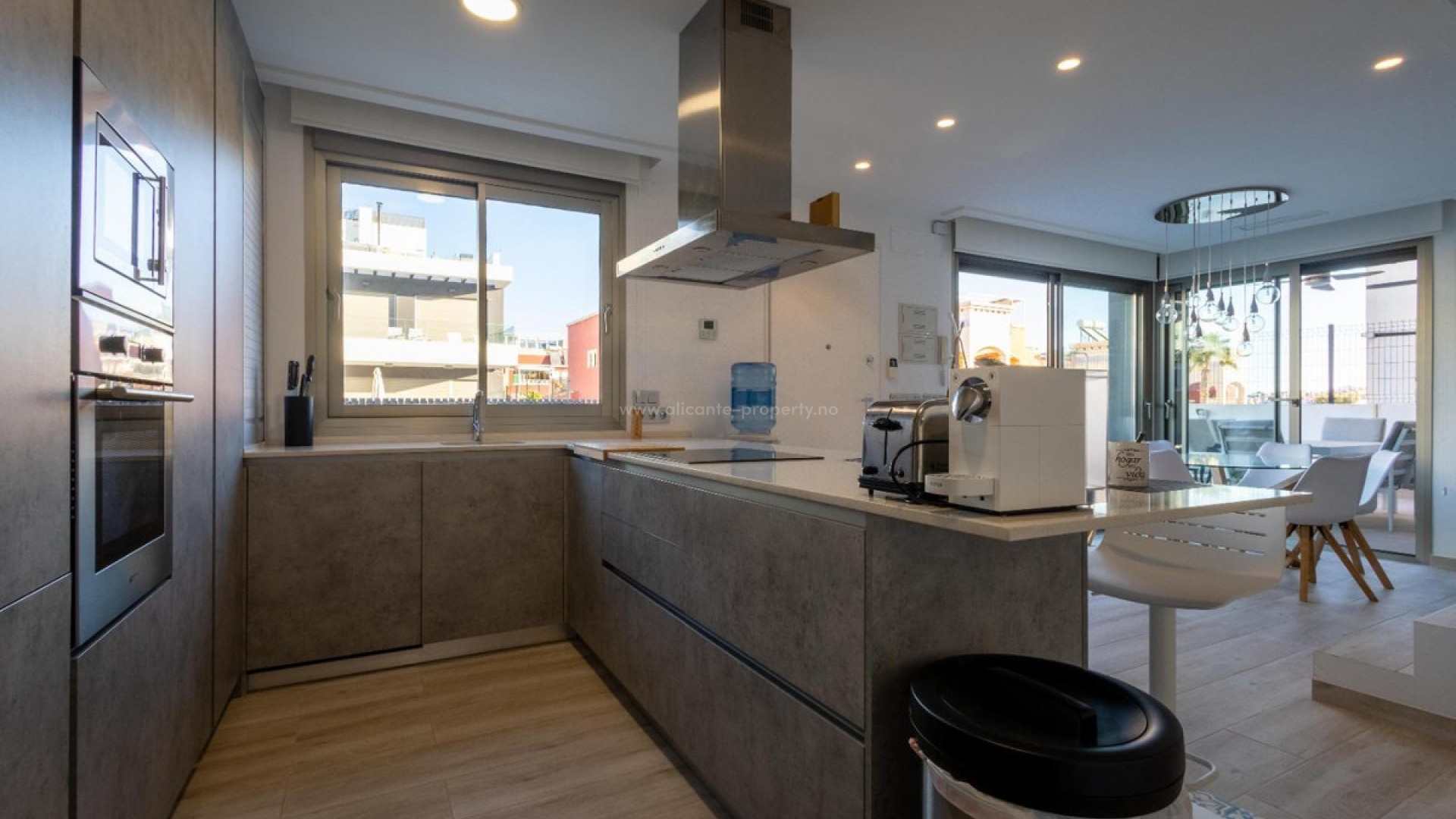 Hus / Villa i PAU 26