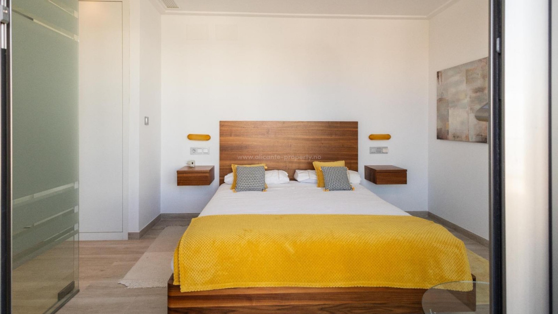 Hus / Villa i PAU 26