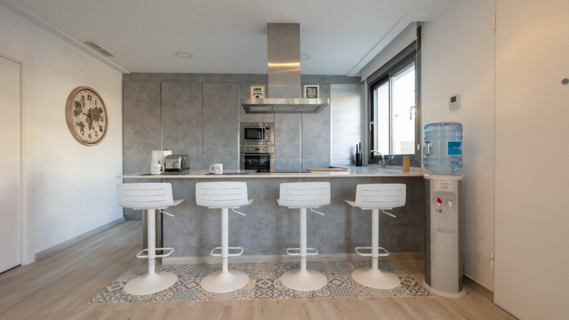 Hus / Villa i PAU 26