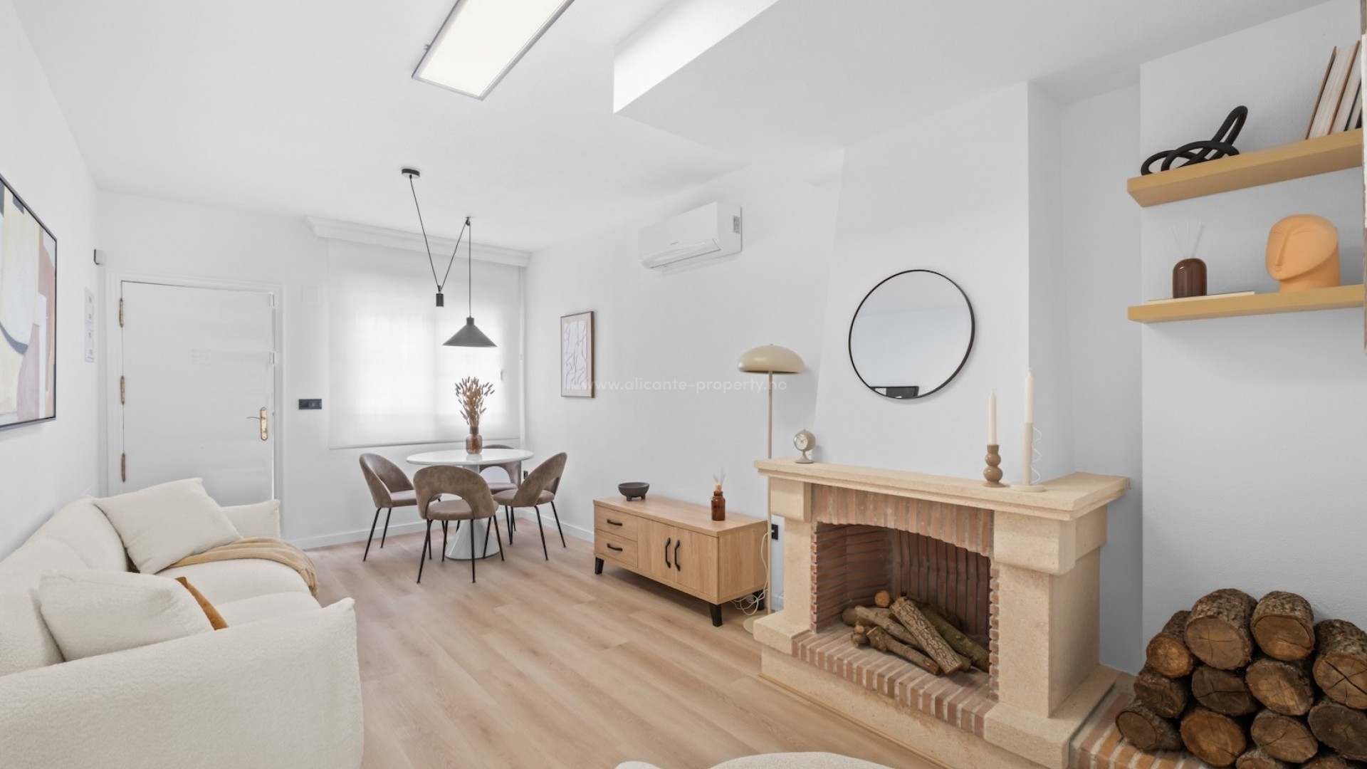 Hus / Villa i PAU 26