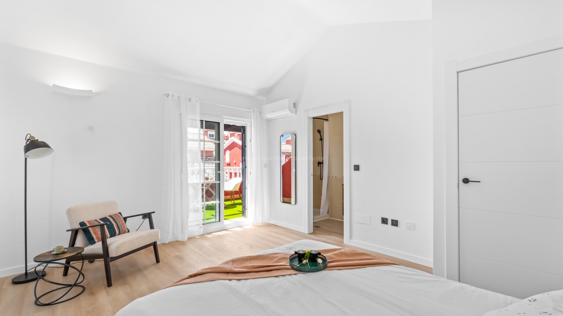 Hus / Villa i PAU 26