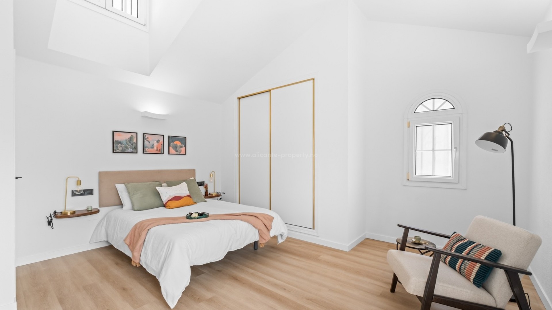 Hus / Villa i PAU 26