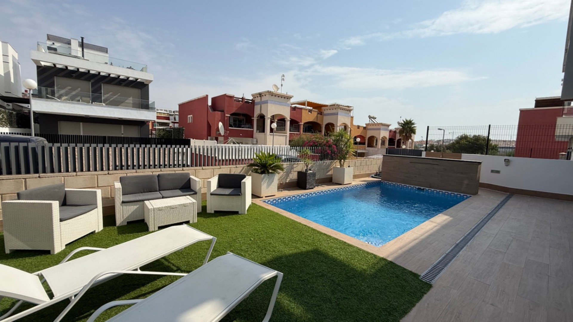 Hus / Villa i PAU 26