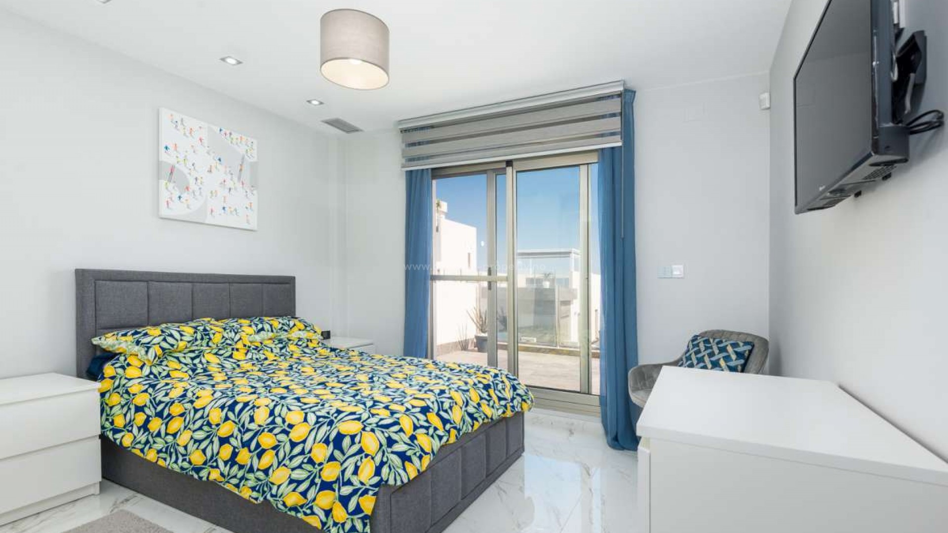 Hus / Villa i PAU 26