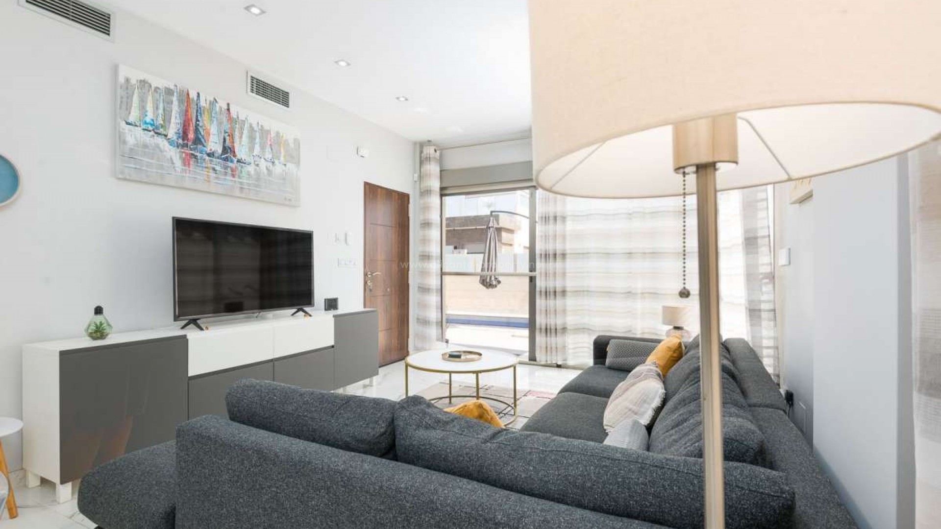 Hus / Villa i PAU 26