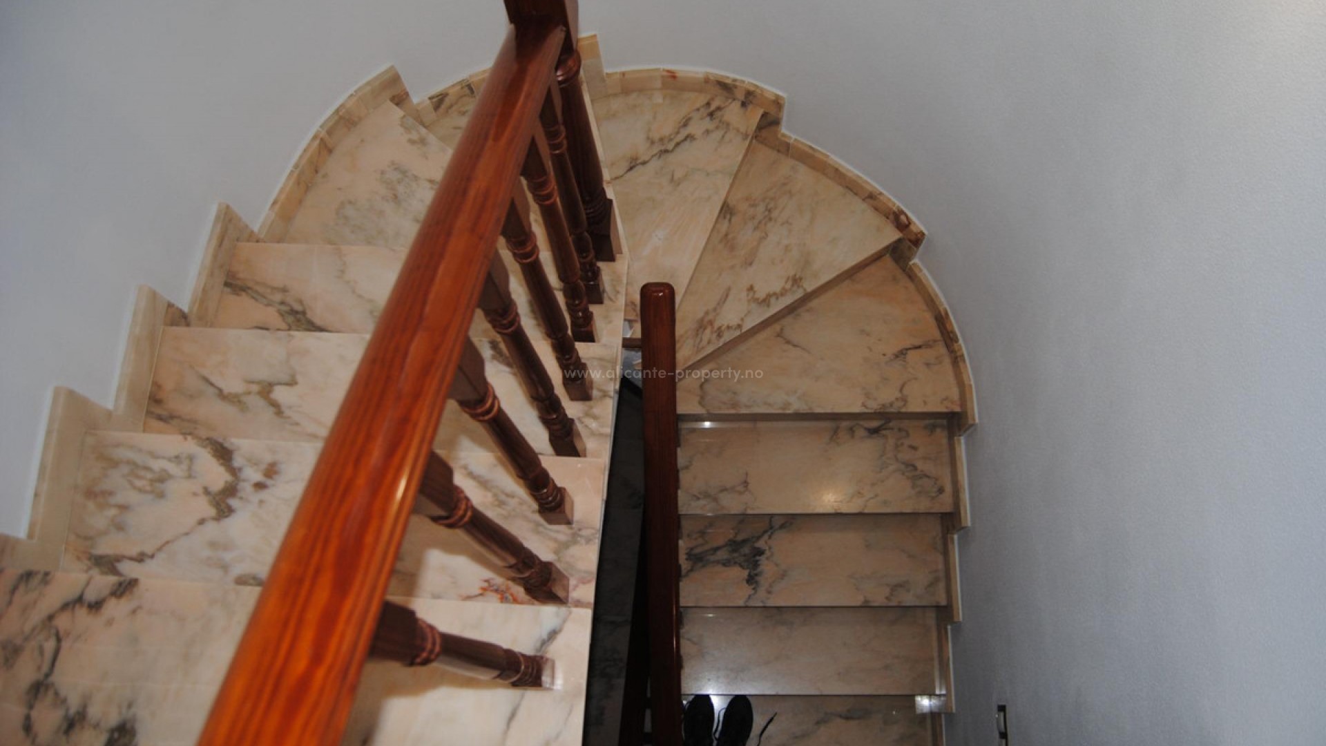 Hus / Villa i Pau 8