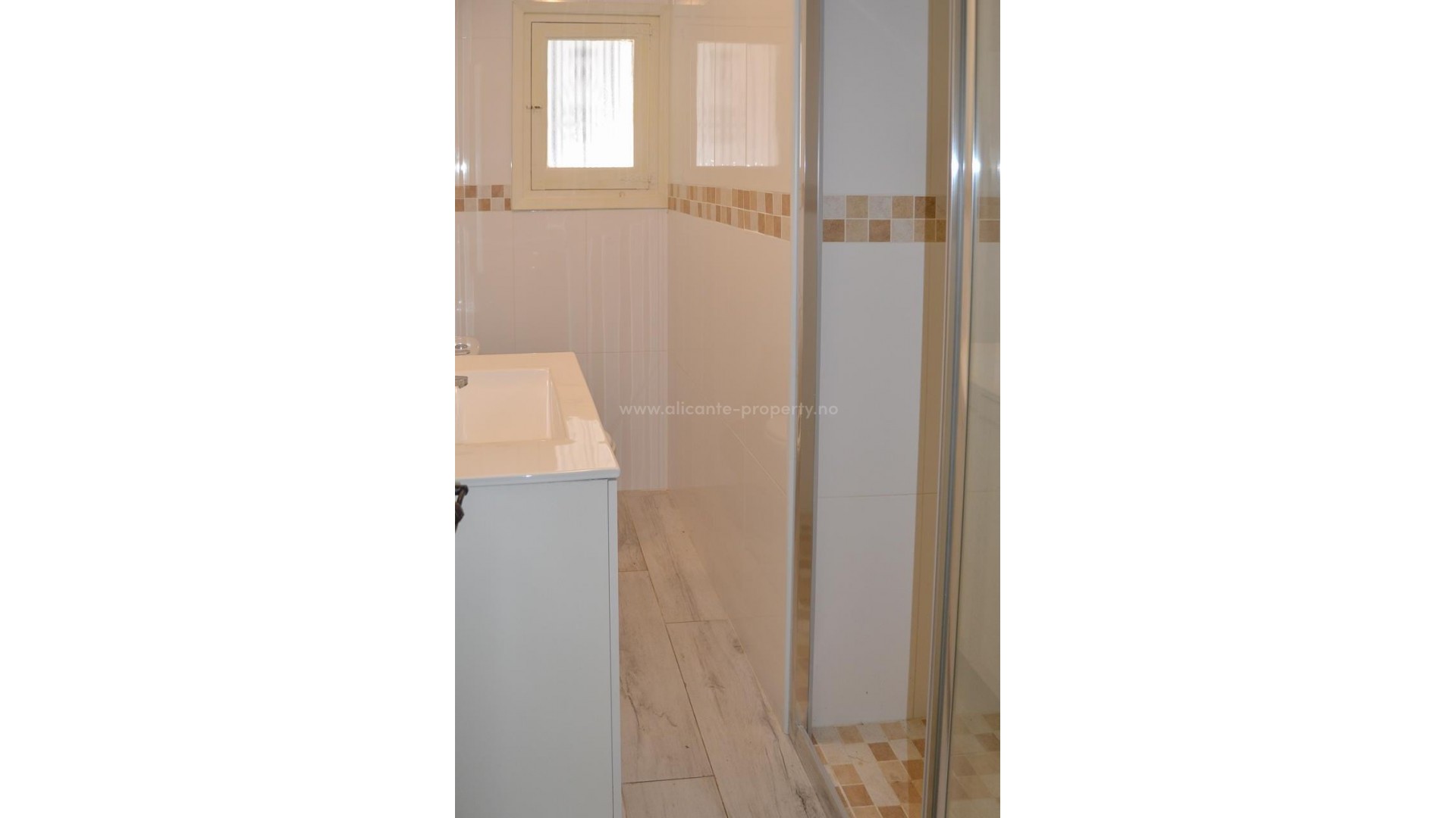 Hus / Villa i Pedreguer Centro