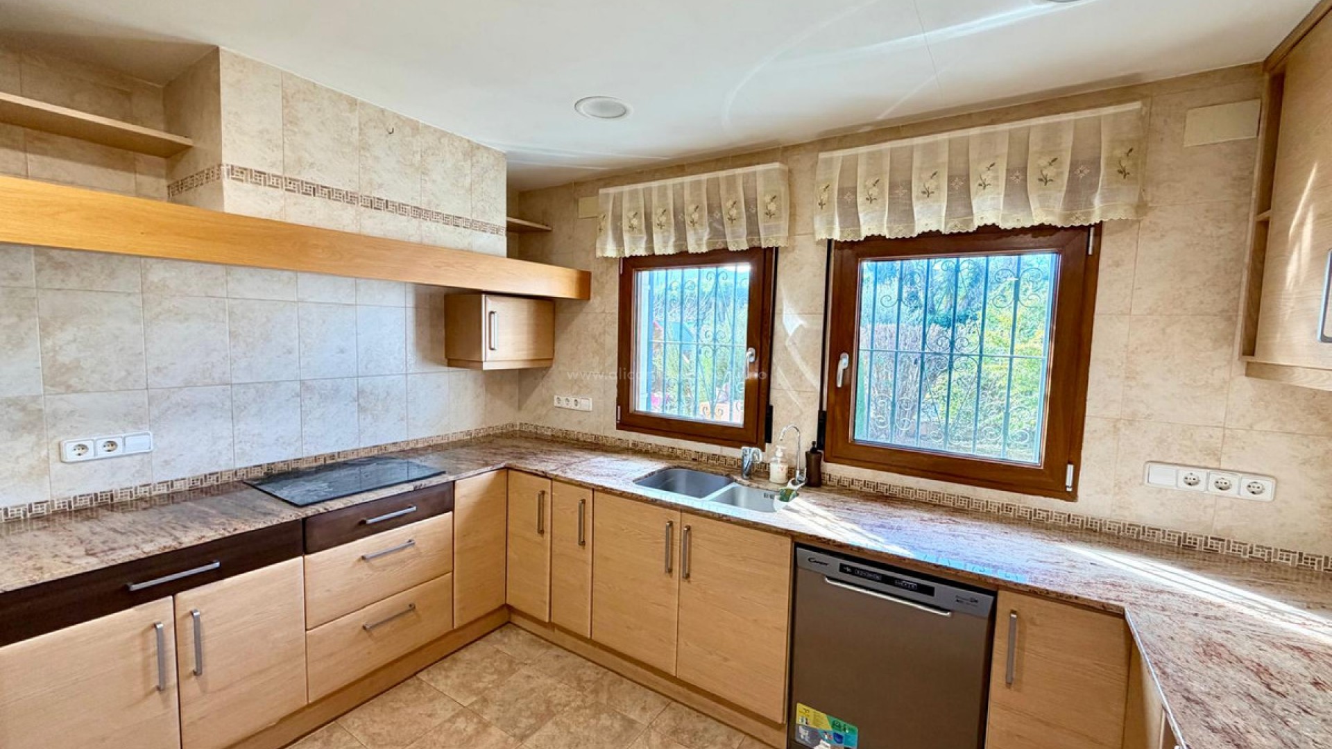 Hus / Villa i Pedreguer Centro