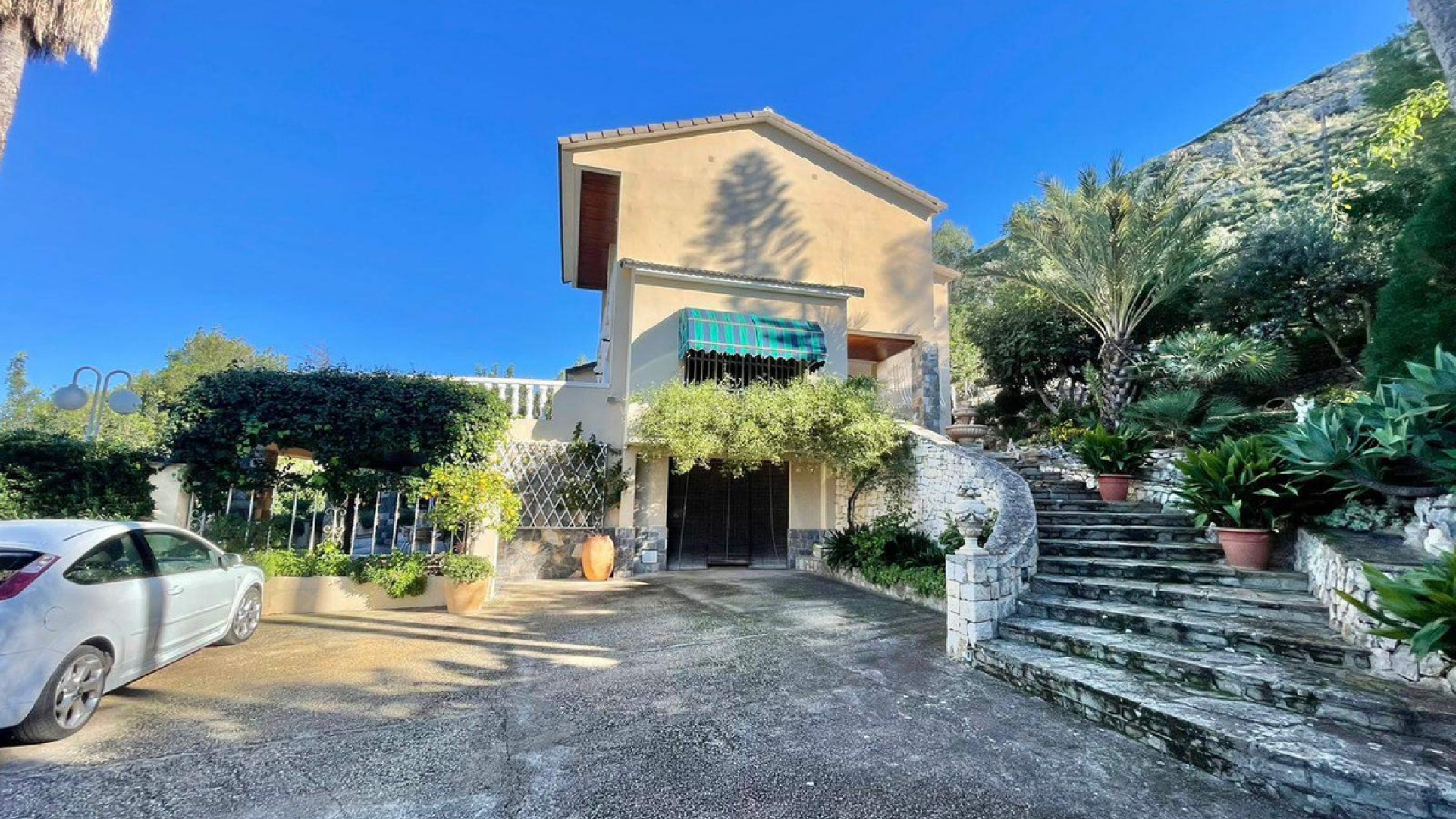 Hus / Villa i Pedreguer Centro