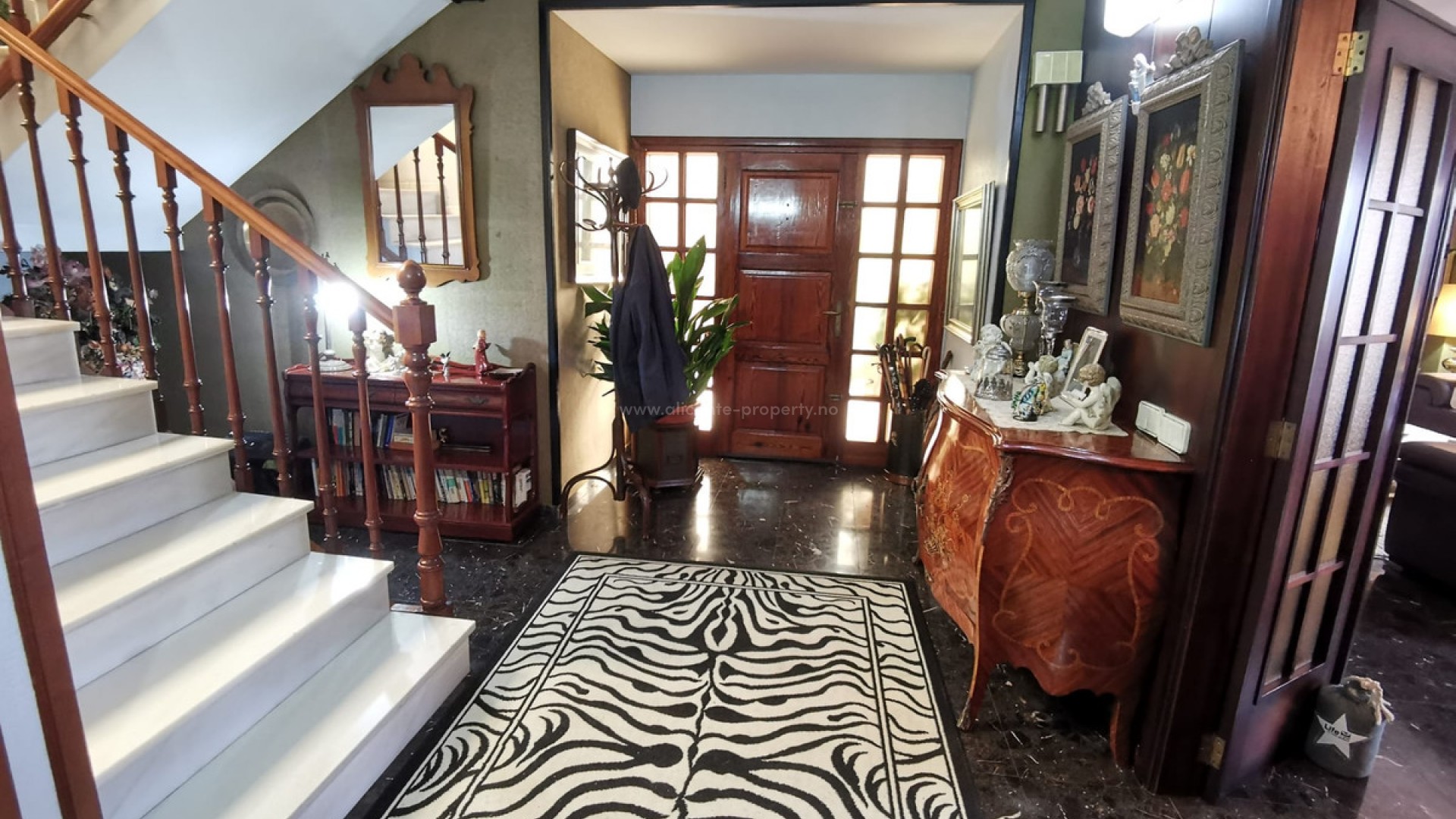 Hus / Villa i Pedreguer Centro