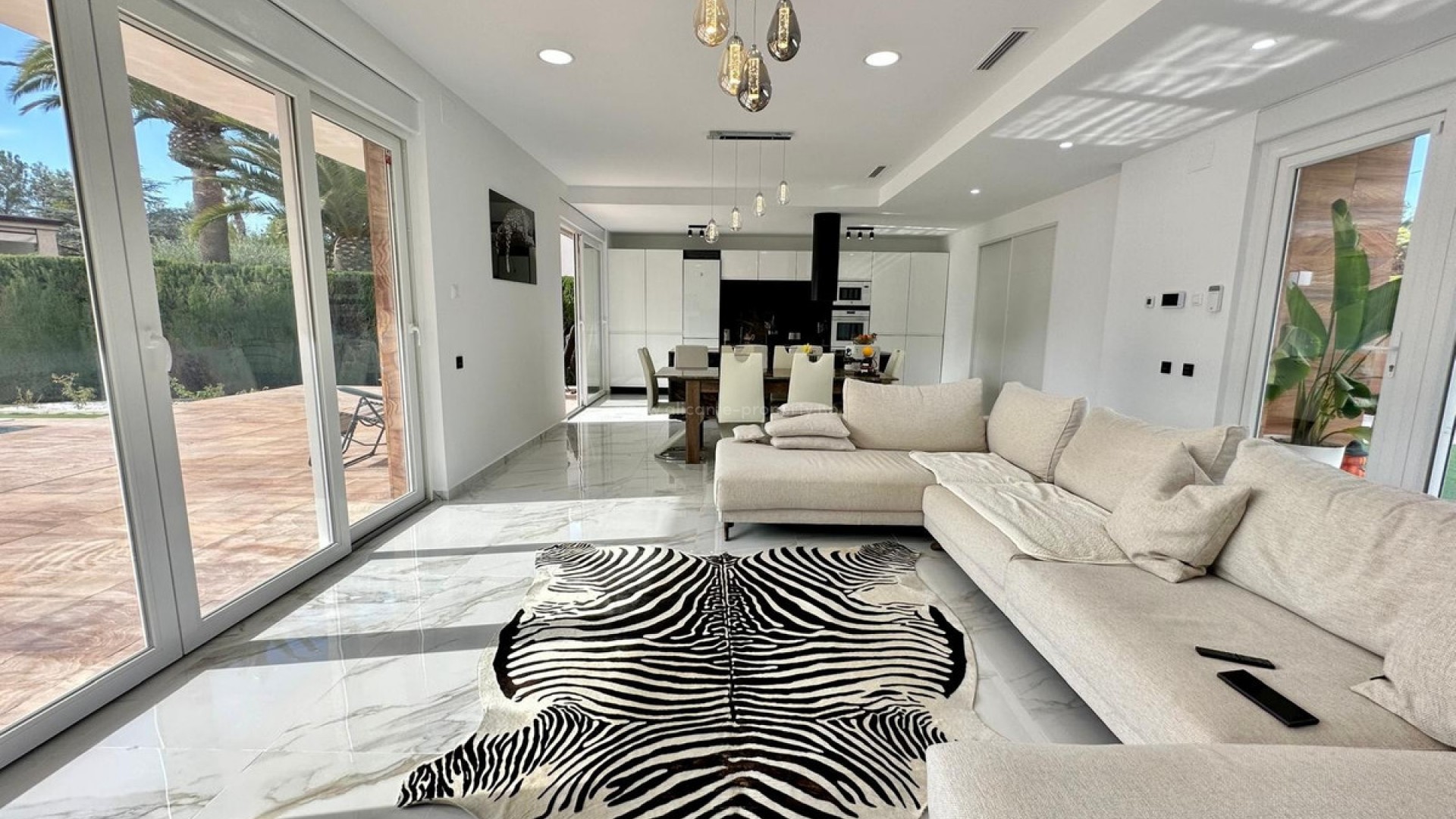 Hus / Villa i Petrer